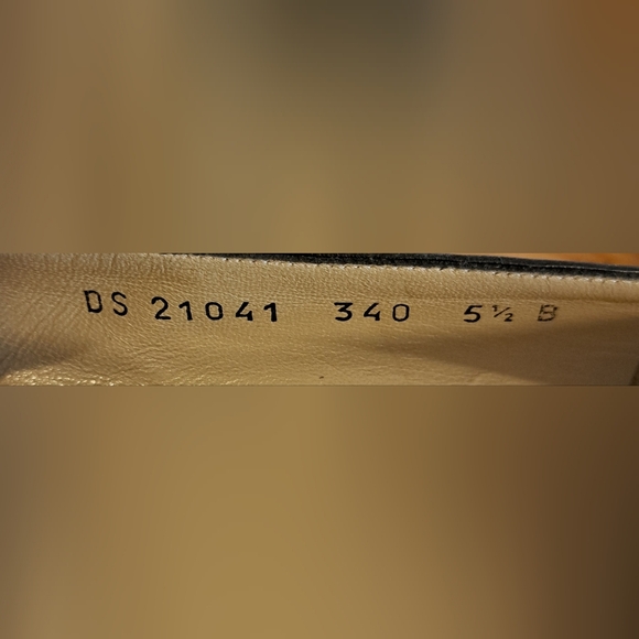 Vintage Salvatore Ferragamo Brown Suede Boho Wedge Heel Shoe SZ 5.5B - Picture 9 of 9